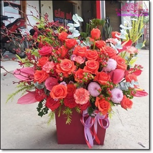 Miễn phí giao hoa tươi tại đường Yên Hoa quận Tây Hồ Hà Nội